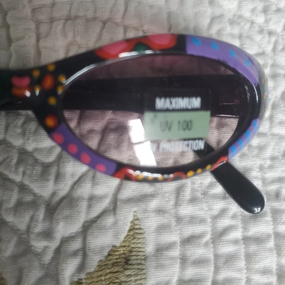 Hand painted sunglasses - Picture 2 of 6